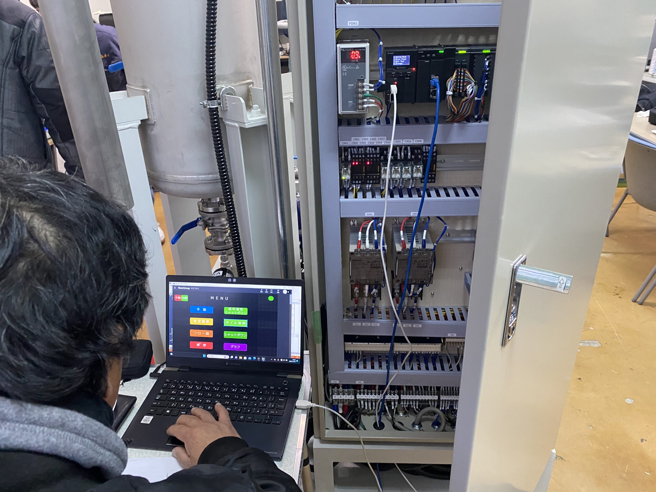 価格交渉歓迎！製作完了！ 電気工事業者用シーケンサー・タッチパネル 学習制御盤 価格交渉歓迎 超格安商品 三菱 FXシーケンサー・タッチパネル 学習用